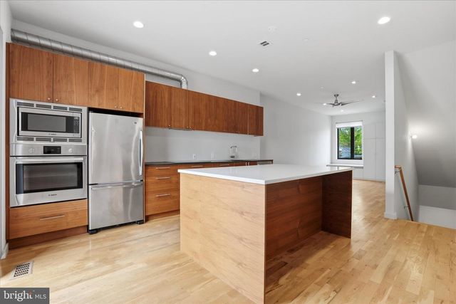 1734 FOLSOM ST, Philadelphia, PA 19130
