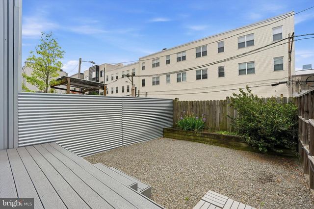1734 FOLSOM ST, Philadelphia, PA 19130