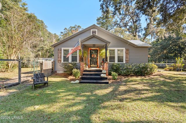 61 Glover Road, Ridgeland, SC 29936