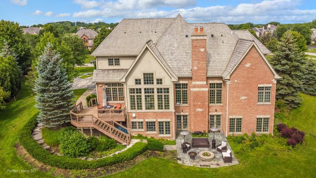 1235 MACALPIN Drive, Inverness, IL 60010