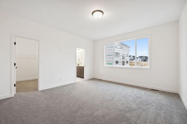 7665 22nd Avenue E, Shakopee, MN 55379