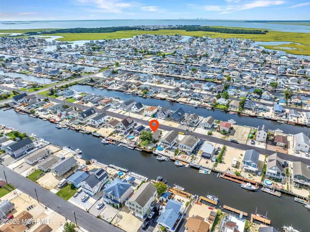 26 W Potomac Drive, Little Egg Harbor, NJ 08087