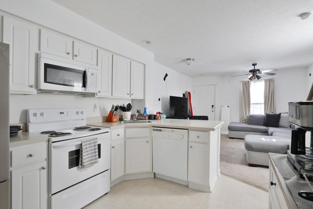 6423 Blue Knoll Drive, 49, Canal Winchester, OH 43110