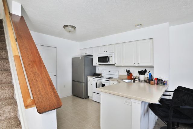 6423 Blue Knoll Drive, 49, Canal Winchester, OH 43110