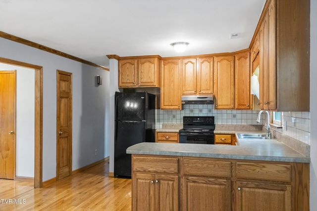 591 Southview Drive, Johnson City, TN 37601