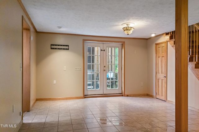 591 Southview Drive, Johnson City, TN 37601