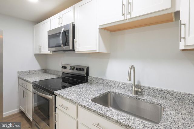 560 LANNY CT, Millersville, MD 21108