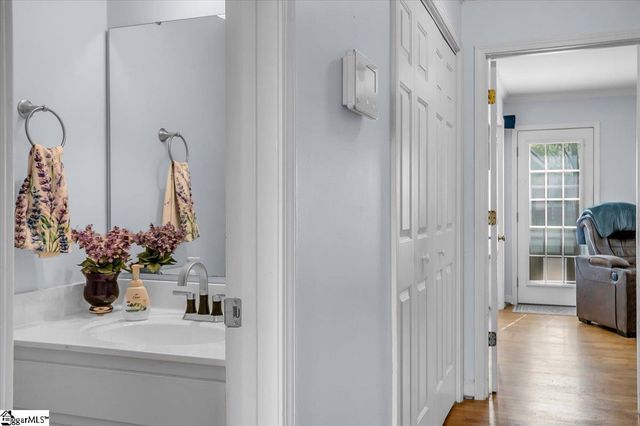 1300 Plantation Drive, Simpsonville, SC 29681