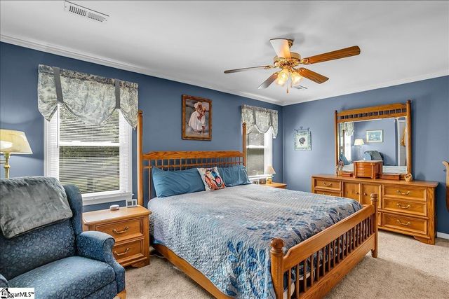 1300 Plantation Drive, Simpsonville, SC 29681