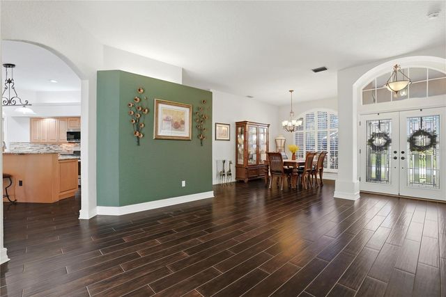 10555 SHADY OAK LANE, Seminole, FL 33777