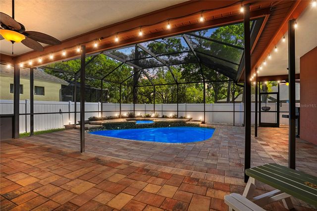 10555 SHADY OAK LANE, Seminole, FL 33777