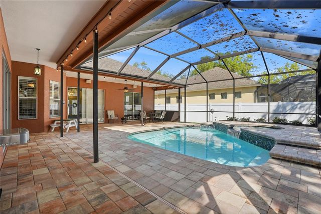 10555 SHADY OAK LANE, Seminole, FL 33777