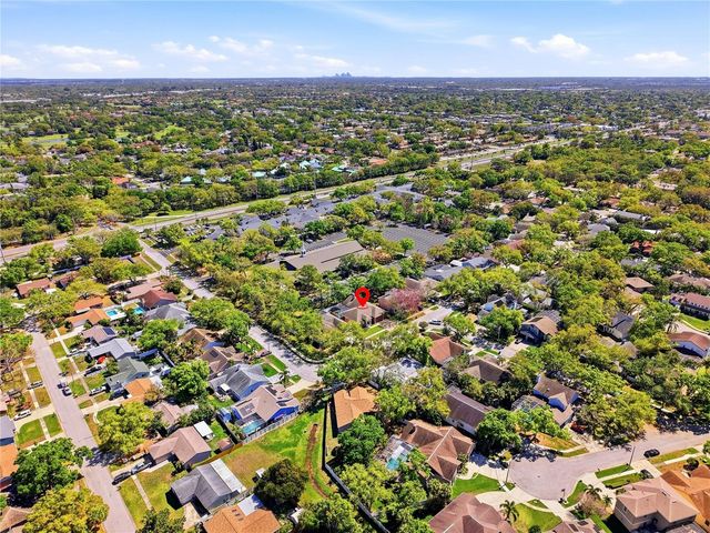 10555 SHADY OAK LANE, Seminole, FL 33777