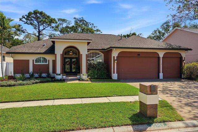 10555 SHADY OAK LANE, Seminole, FL 33777