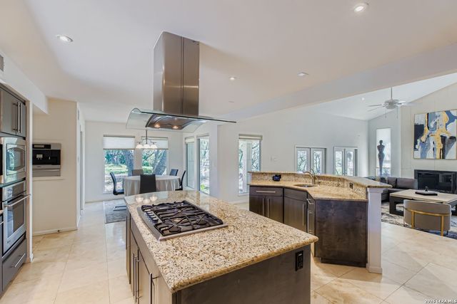 14007 Mint Trail, Hill Country Village, TX 78232