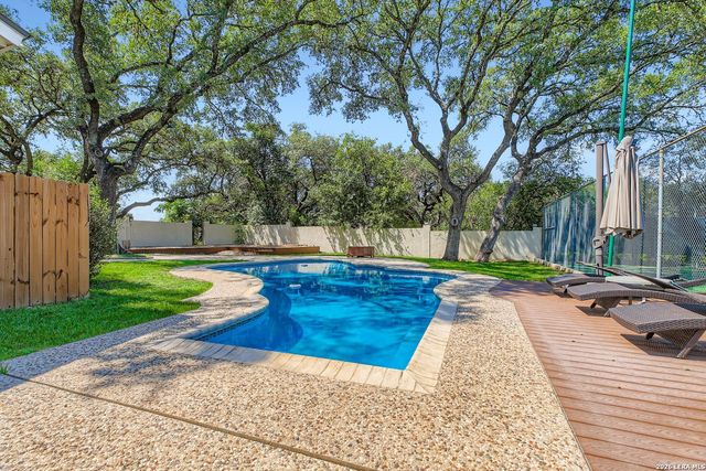 14007 Mint Trail, Hill Country Village, TX 78232