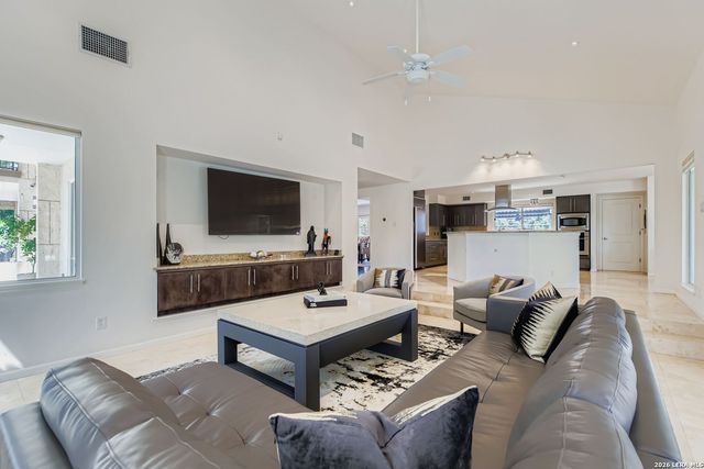 14007 Mint Trail, Hill Country Village, TX 78232