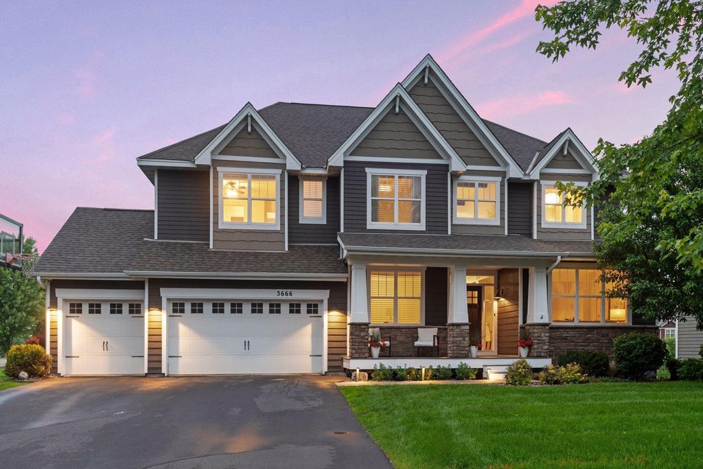 3666 Lerive Way, Chaska, MN 55318