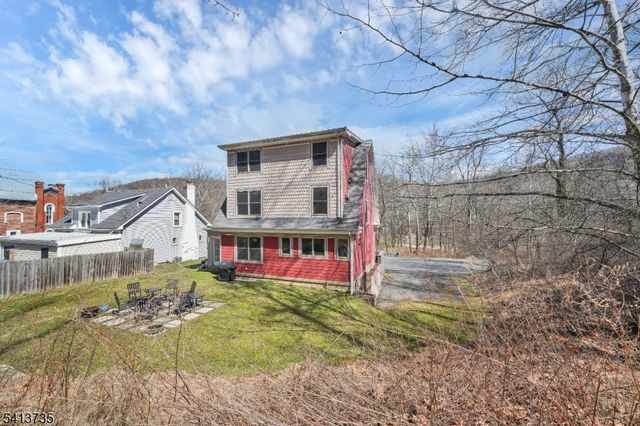 2097 State Route 31, Glen Gardner Boro, NJ 08826