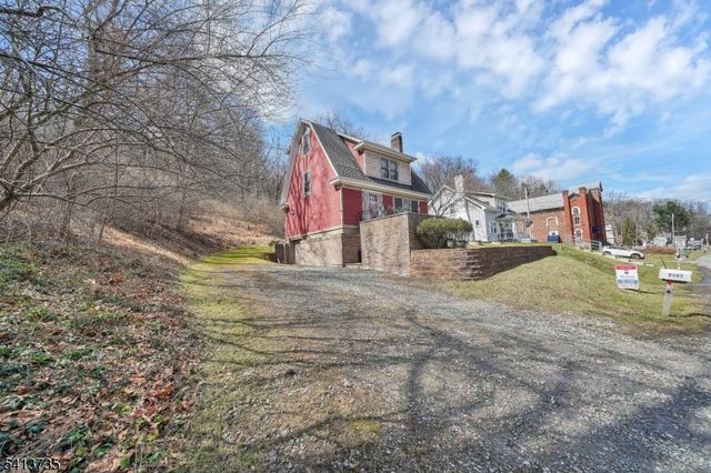 2097 State Route 31, Glen Gardner Boro, NJ 08826