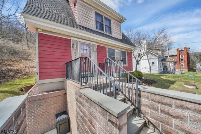 2097 State Route 31, Glen Gardner Boro, NJ 08826