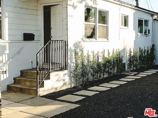 582 Venice Boulevard A, Venice, CA 90291