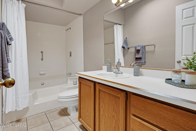 5500 N Valley View Rd Unit 213, Tucson, AZ 85718
