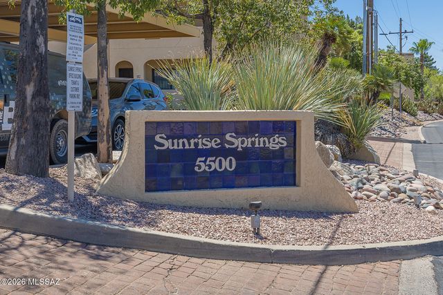 5500 N Valley View Rd Unit 213, Tucson, AZ 85718