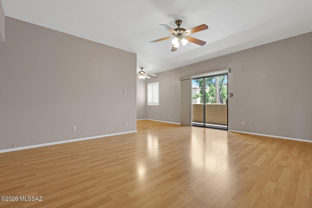 5500 N Valley View Rd Unit 213, Tucson, AZ 85718