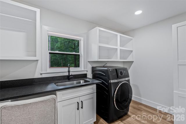 833 Knowles Drive, Dallas, NC 28034