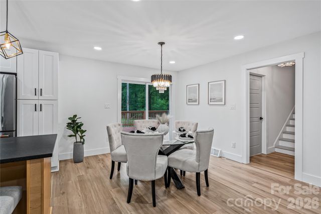 833 Knowles Drive, Dallas, NC 28034
