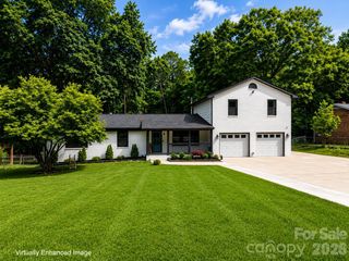833 Knowles Drive, Dallas, NC 28034