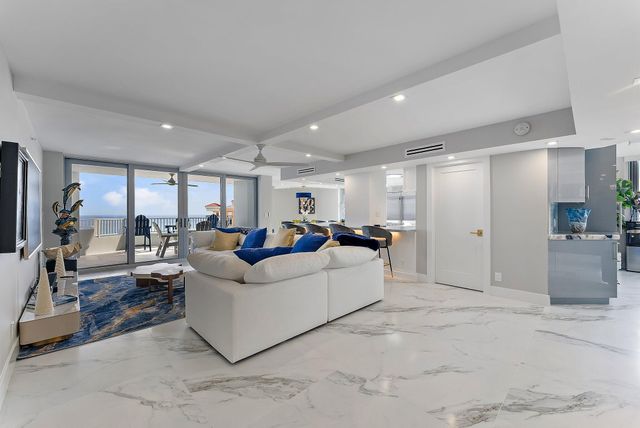 5200 N Ocean Drive Ph4, Singer Island, FL 33404