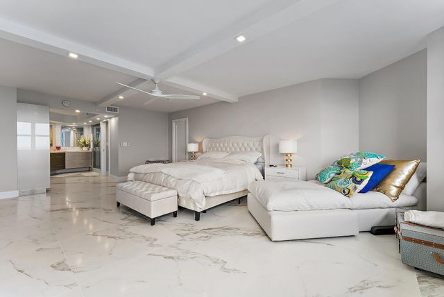 5200 N Ocean Drive Ph4, Singer Island, FL 33404