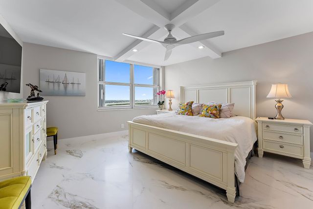 5200 N Ocean Drive Ph4, Singer Island, FL 33404