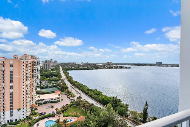 5200 N Ocean Drive Ph4, Singer Island, FL 33404