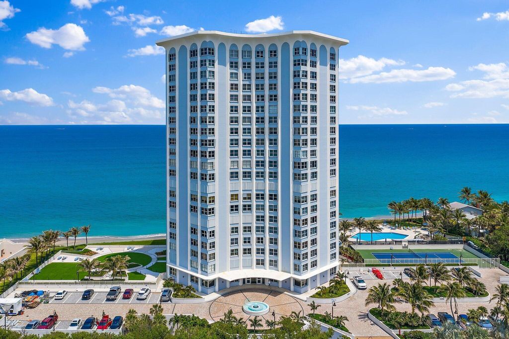 5200 N Ocean Drive Ph4, Singer Island, FL 33404