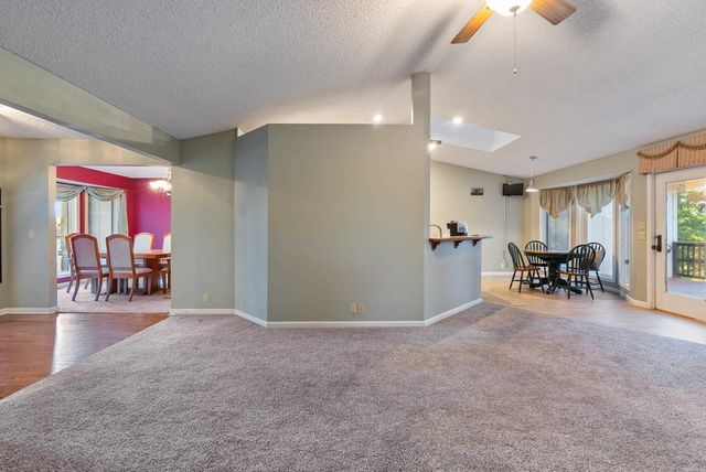 20 Charca Way, Hot Springs Village, AR 71909