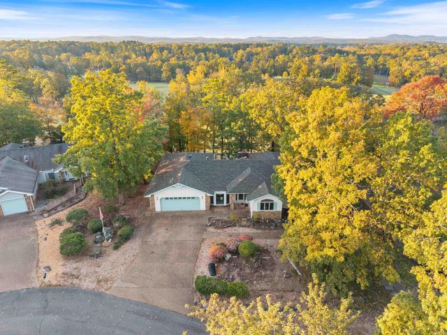 20 Charca Way, Hot Springs Village, AR 71909