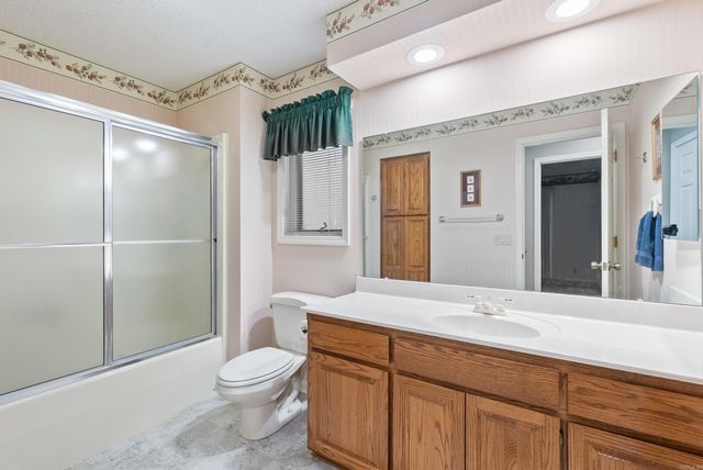 20 Charca Way, Hot Springs Village, AR 71909