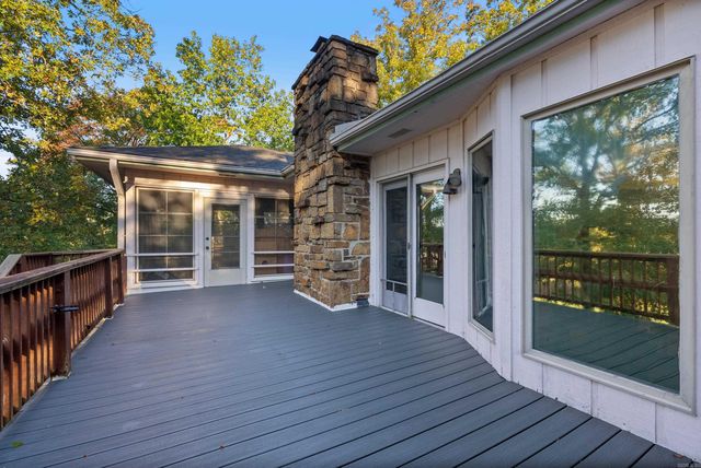 20 Charca Way, Hot Springs Village, AR 71909