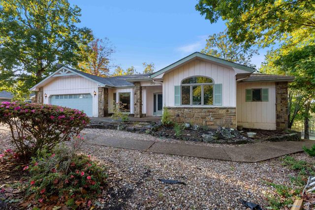 20 Charca Way, Hot Springs Village, AR 71909