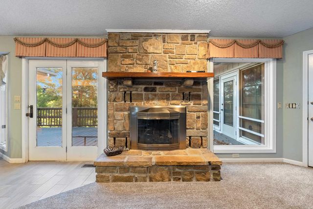 20 Charca Way, Hot Springs Village, AR 71909