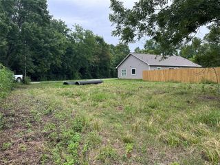 1904 Dalhart Street, Dayton, TX 77535