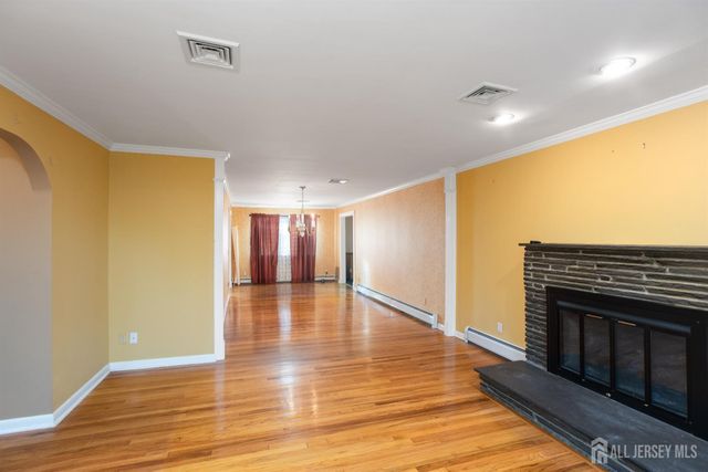 2242 Woodland Avenue, South Plainfield, NJ 07080