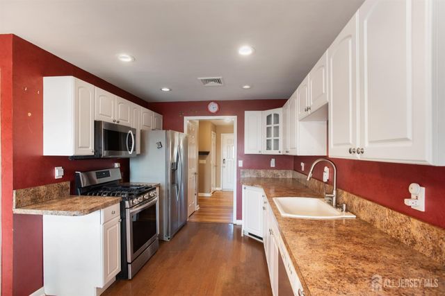 2242 Woodland Avenue, South Plainfield, NJ 07080