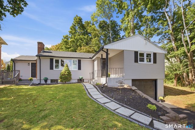 133 Highland Avenue, Middletown, CT 06457