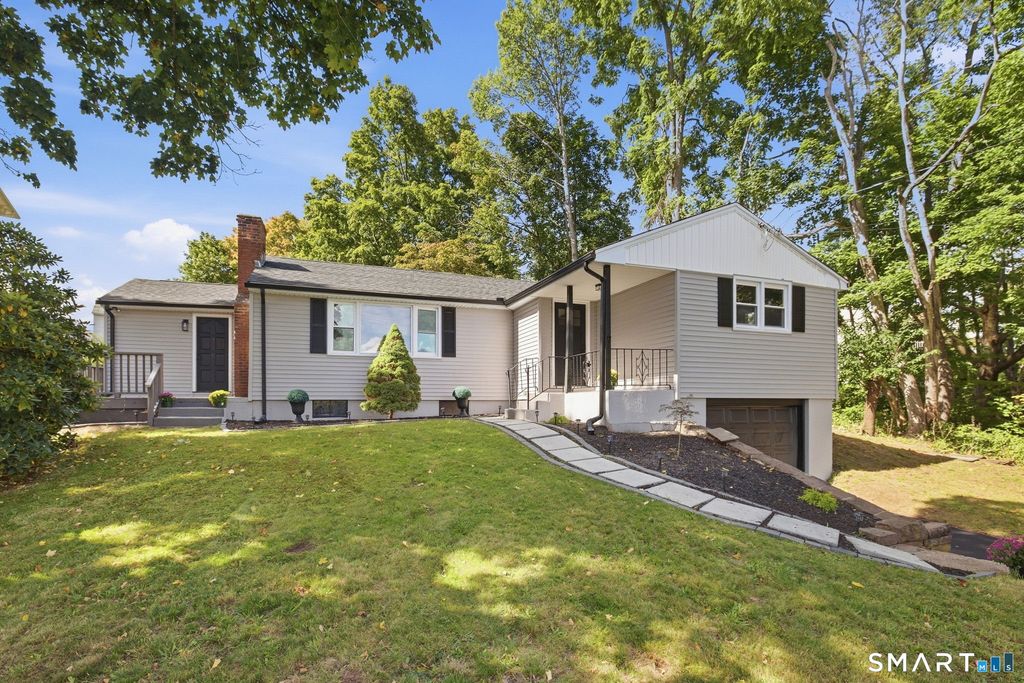 133 Highland Avenue, Middletown, CT 06457