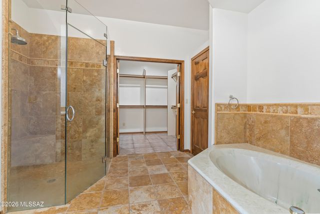 10685 N Summer Moon Place, Oro Valley, AZ 85737