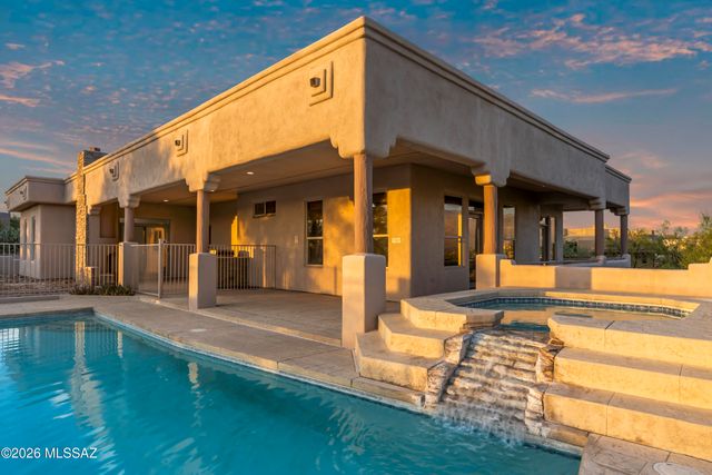 10685 N Summer Moon Place, Oro Valley, AZ 85737